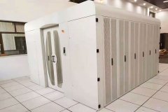 標準機柜如何固定？